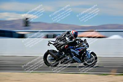 media/Mar-25-2024-Moto Forza (Mon) [[8d4319bd68]]/3-Intermediate Group/Session 4 (Front Straight Speed Pans)/